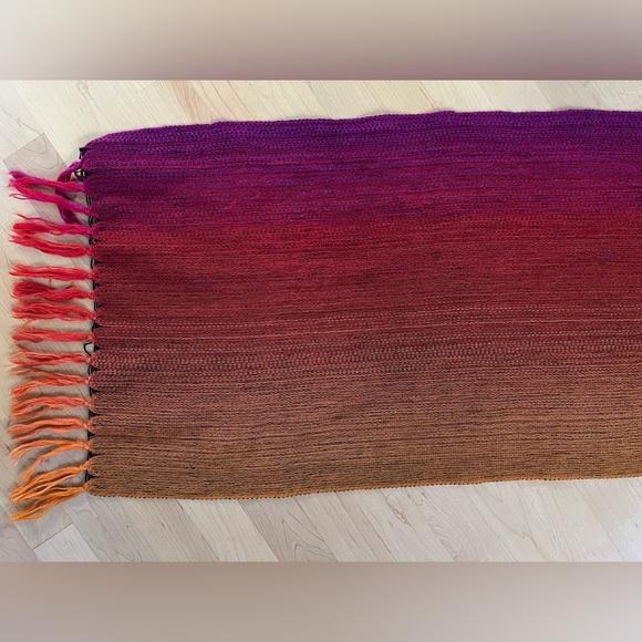 🎨Ombré 100% New Wool Scarf in Mustard/Orange/Pink | McKernan | Ireland 17”x80” - Picture 8 of 17